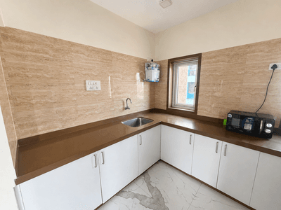 1 BHK Flat for rent at Adam Mistry Lane in Parel