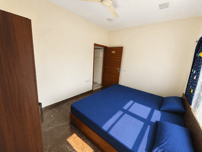 1 BHK Flat for rent at Adam Mistry Lane in Parel