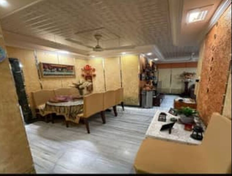3 BHK Flat For Sale in Amrut Nagar Andheri East, Mumbai