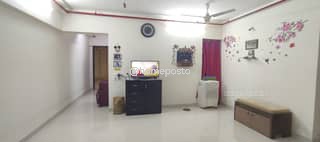 2 BHK Flat For Sale in Lokhandwala Township Kandivali East, Mumbai