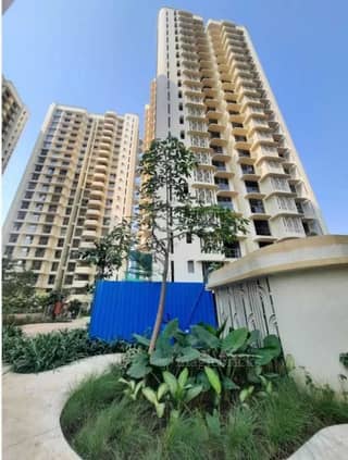 3 BHK Flat For Sale in Lodha Bel Air