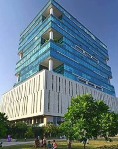 Commercial office space @ Mighty Universal Majestic , Chembur